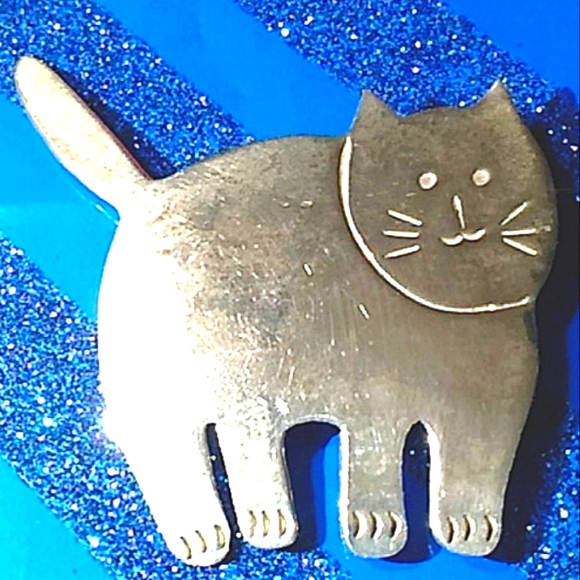 "The Fat Cat" Vintage Sterling Silver Pin - Picture 5 of 5